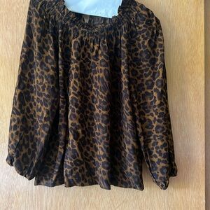 Talbots long sleeve Sp Animal print shirt